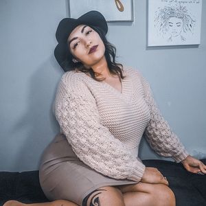 Meet your Posher, Pina